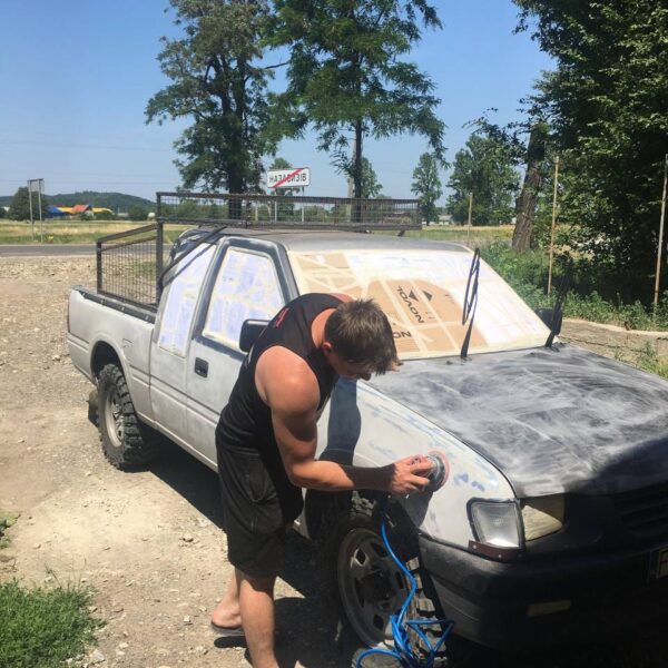Автомобіль для захисника