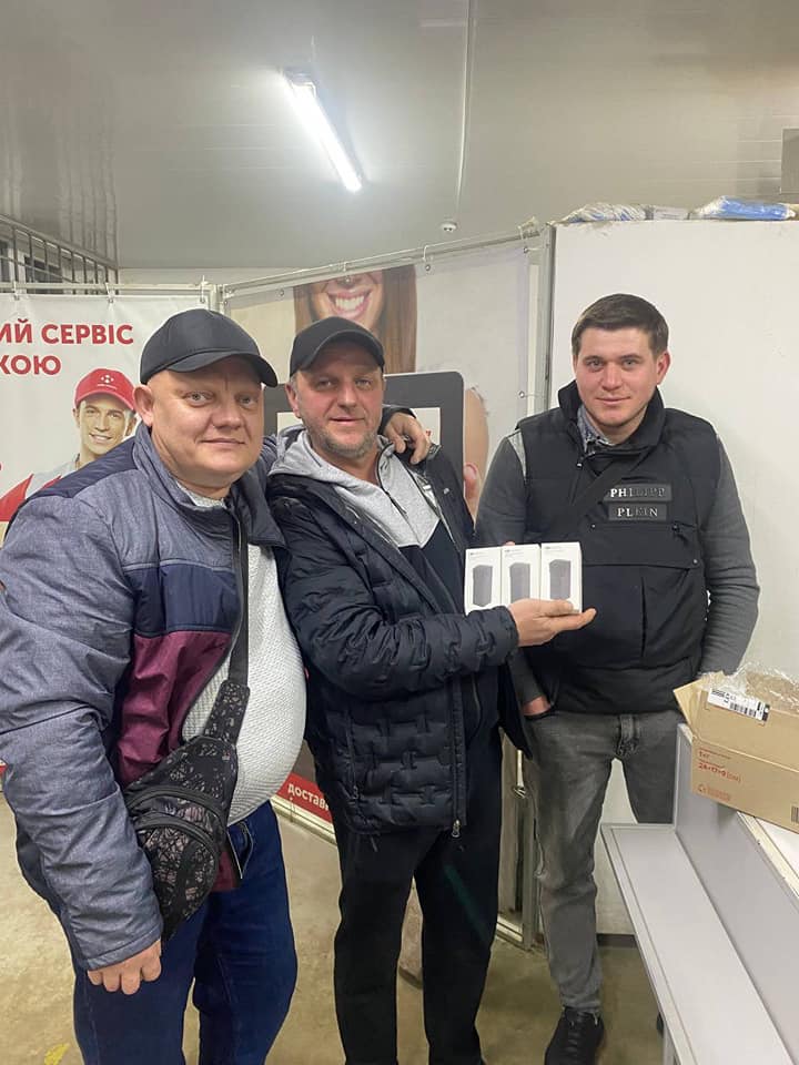 Спільними зусиллями закупили необхідні для наших захисників акумулятори