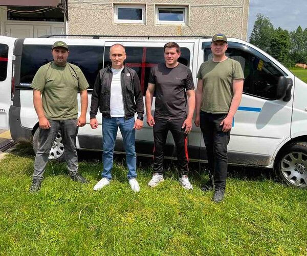 Відправили до зони бойових дій на Бахмутський напрямок допомогу для наших захисників