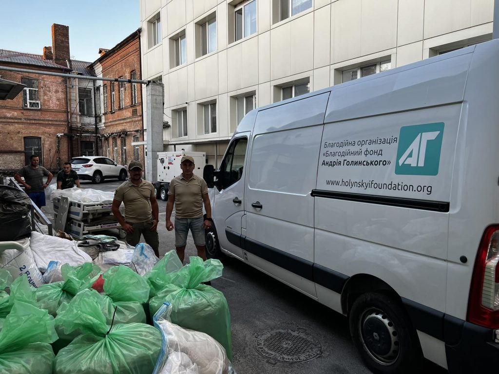 Привезли необхідну допомогу до одного із госпіталів на Дніпропетровщині, де проходять реабілітацію та лікування наші поранені захисники