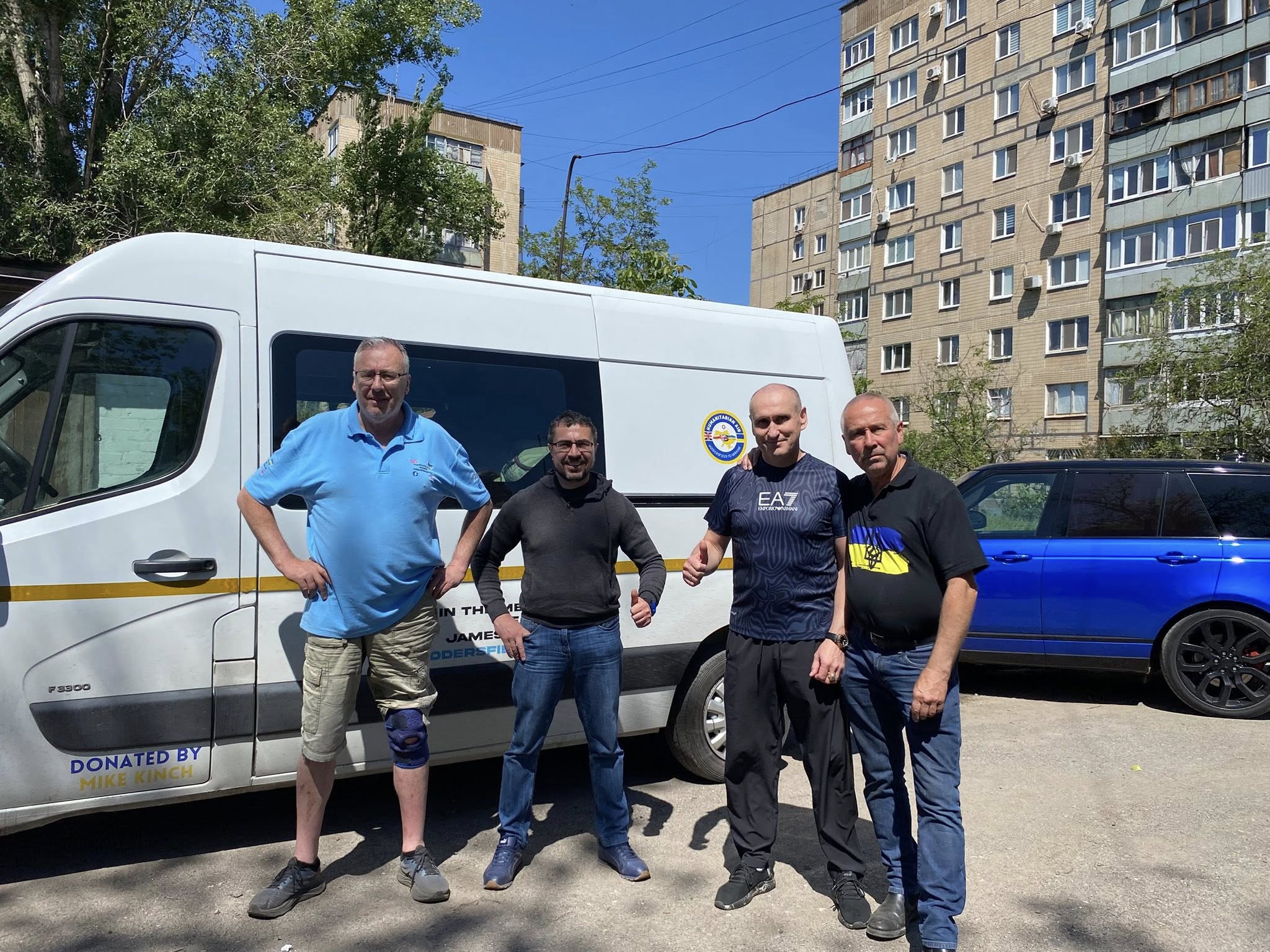 Наші волонтери разом із британськими партнерами доставили все необхідне для осіб, які покинули свої домівки через війну
