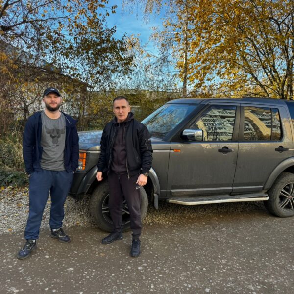 Бійці 118-ї окремої механізованої бригади отримали автомобіль високої прохідності завдяки меценатам із Фінляндії